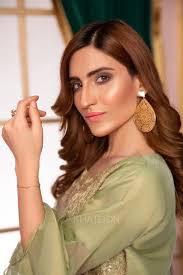 Bisma Fashion & Designer (@BismaFashionDesigner) • Facebook