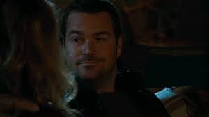 GIF ncis los angeles callen beijo