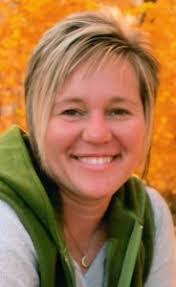 Stacie Dowell's Instagram, Twitter & Facebook