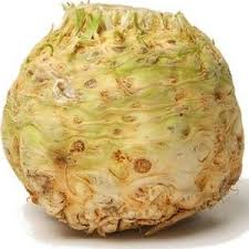 Une Boule De Celeri Le Celeri Rave Sert A Preparer Le Celeri Remoulade Celerie Rave Celeri Remoulade Rouleau De Printemps