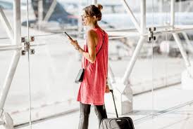 .and activate/deactivate the roaming service, call business customer service fixed & mobile cosmote in 13888 if you are a additionally, from july 1, 2014 cosmote subscribers have the opportunity to choose any available alternative roaming provider. OpÈ›iuni Roaming