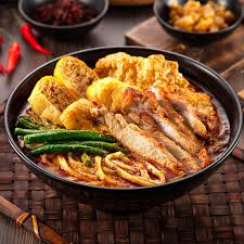 Although it is hard to trace its exact origin, this hearty noodle dish is believed to be a classic fusion of chinese and malaysian culinary traditions. Menu Chilli Pan Mee