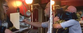 Eu gostaria de saber o que a sua esposa e filha pensam a respeito do que ele falou. Casados Por 25 Anos E Divorciados Ha 3 Ex Marido Volta A Pedir Ex Mulher Em Casamento