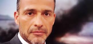 Iván núñez es atacado junto a su equipo después de reunirse con el sr llaitul vocero de la cam , quien o quienes se sienten tan intimidado por un equipo los responsables del ataque a iván nuñez serán castigados con todo el peso de la ley y apenas se les encuentre, serán dados de baja. Nacio Hijo De Ivan Nunez Con Modelo Brasilena Periodista Le Dedico Conmovedoras Palabras