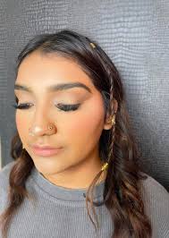 Good evening, my name is Destinee a Licensed Hairstylist here in Lubbock,  TX. I have now been a hairstylist for a couple of years and love to do  anything hair, skin or