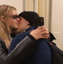 Piensa que es testigo directo de toda tu vida, y debes estar muy tranquila de confiar en la persona adecuada. 900 Ideas De Fotos Cool Boyfriend En 2021 Fotos Novios Parejas Tumblr Fotos Fotos Con Pareja