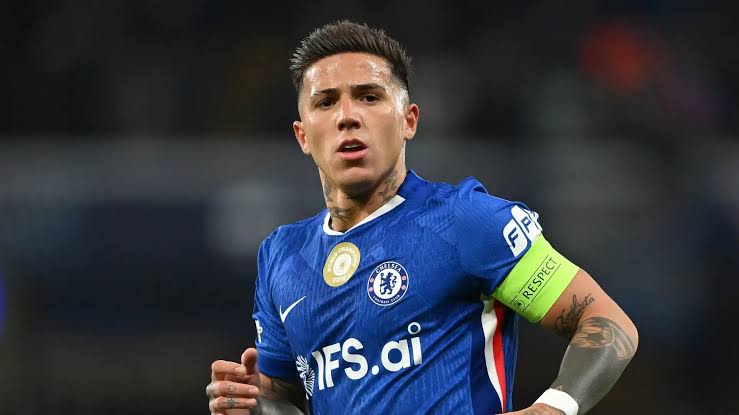 Enzo Fernandez agent will 'explore other options' without new deal