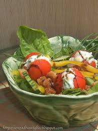 Check spelling or type a new query. Insalata Con Crostini E Pomodorini Alla Robiola Con Erba Cipollina Essenza Di Vaniglia