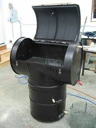 Wir zeigen ihnen coole ideen, wie sie schnell einen tisch selber bauen können. Pin Von Sebastian Diaz Auf Upcycle Diy Raucher Metall Trommel Smoker Selber Bauen