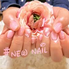 noriko watanabe on instagram nails newnails nailstagram pinknails pink flowernails flower ネイル ネイル部 ネイルデザイン ピンクネイル お花ネイル ネイル好きな人と nails beauty