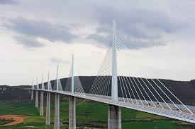 Top 3 des choses à voir à millau. A La Decouverte De Millau Et De Son Viaduc Happy Us Book
