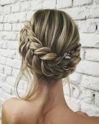 58 Messy Updo Wedding Hairstyles For Your Wedding Day Awimina Blog Braided Hairstyles For Wedding Long Hair Styles Hair Styles