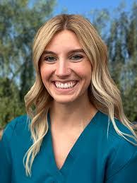 Melinda Weathers's Instagram, Twitter & Facebook