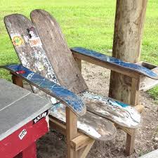 The skate art factory sk5767 etagère orange 20 x 5 x 79 cm grand modèle. Skateboard Chair With Cup Holder New Smyrna Beach Skatepark Broken And Cracked Skateboards Live On Great For Fauteuil Bois Deco Exterieure Idee Bricolage