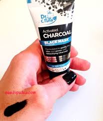 Dr C Tuna Activated Charcoal Black Mask Farmasi Bi Pudra Com Dudak Kalemi Maskeler Guzel Makyaj
