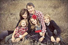 Family Portrait Ideas Family Picture Poses Photography Poses Family Family Posing