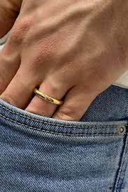 Wedding Ring For Men Cartier 1895 Men S Wedding Band Width 3 5 Mm 18k Yellow Gold Hallmarked Rin Mens Wedding Rings Unusual Wedding Rings Mens Wedding Bands