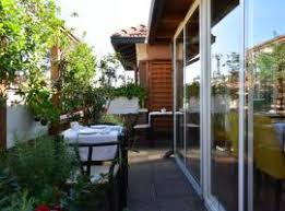 Servizi di assistenza telefonica se desiderate presentare la documentazione presso il centro visti per la russia di milano, al momento della scelta del luogo di consegna del modulo elettronico di richiesta dovrete selezionare visa application center vhs (milan). I 10 Migliori Hotel In Zona Consolato Generale Della Federazione Russa Milano E Dintorni A Milano Italia