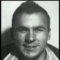 Kenneth Duff's Instagram, Twitter & Facebook