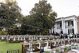 Riverwood Mansion Front Lawn Ready For Wedding Reception Dinner Photography Waldorf Photographic Art Nashville Wedding Front Lawn Southern Weddings