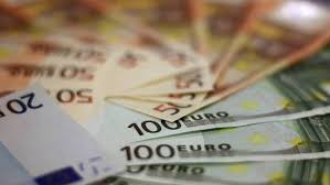 Πότε θα καταβληθεί η παράταση των επιδομάτων που έληξαν μετά τις 10/4. Oaed Epidoma 400 Eyrw Ews Tis 15 Aprilioy H Ektakth Apozhmiwsh Stoys Epoxika Ergazomenoys Cnn Gr