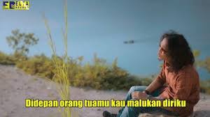Yollanda & arief titel : Download Lagu Melayu Thomas Arya Berbeza Kasta Populer Youtube Kau Bandingkan Aku Dengan Dirinya Halaman 3 Tribun Madura
