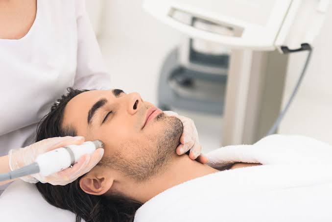 CO2 Laser Treatment For Wrinkles & Scars| Barr Aesthetics