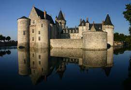 1,188 likes · 94 talking about this · 3,718 were here. Sully Sur Loire Reisefuhrer Auf Wikivoyage