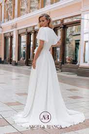 Hochzeitskleid brautkleid braut hochzeitskleider berlin mode backstage brautkleider. Lavie Brautmode Outlet Abendmode Und Brautkleider