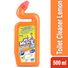 To remove the cap, squeeze the two textured side surfaces and unscrew completely. Mr Muscle Toilet Cleaner Lemon 500 Ml