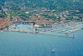 It is located 105 kilometres from the nearest airport and 1 kilometre from saint. St Tropez Harbor In St Tropez France Harbor Reviews Phone Number Marinas Com