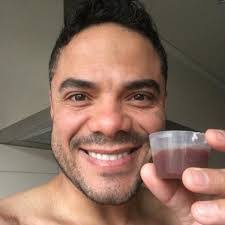 Abelardo Serrano's Instagram, Twitter & Facebook