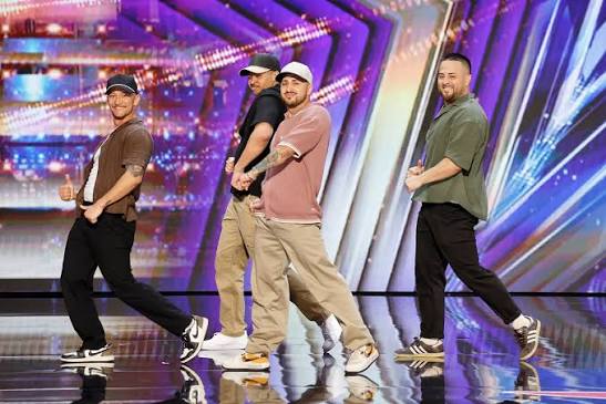 Who knew dads could get down like this? 🕺⚡️ #AGT #AGTAuditions