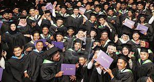 Lebih 25 tahun pengalaman dan dikenali sebagai pemacu utama dan perintis. Official Portal For Klia College Official Website