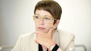 Rat wählte Annette Berg zur neuen Bildungsdezernentin