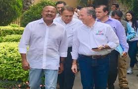 More images for hijo de rene juarez cisneros » Quien Es Rene Juarez Cisneros Capital Mexico