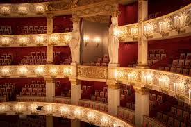 Pin Von Jakub Janda Auf Kepek In 2020 Oper Opernhaus Theater