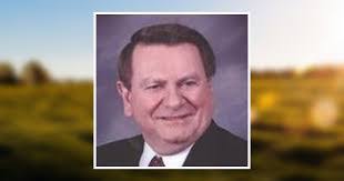 Rhonda Benoit's Instagram, Twitter & Facebook