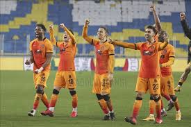 H2h stats, prediction, live score, live odds & result in one place. Football Galatasaray Beat Fenerbahce 1 0 At Kadikoy