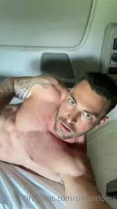 Nick Bayne - BoyFriendTV.com