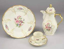 It was introduced in 1974 and remains a top ten pattern on the china matching website, replacements. 141 Pcs Rosenthal Diplomat Pattern China Service May 09 2007 Dallas Auction Gallery In Tx Dessert Bowls Sugar Bowl Set Butter Plate