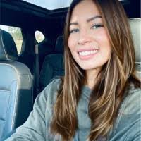 Michelle Longhurst's Instagram, Twitter & Facebook