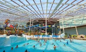 Best Indoor Water Park Resorts In The U S Canada Indoor Waterpark Indoor Water Park Resorts Water Park