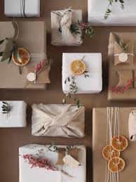 How to wrap a classic gift. 100 Gift Wrapping Ideas Gift Wrapping Christmas Gift Wrapping Diy Gift