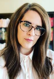 ARC Review: Iris Kelly Doesn't Date by Ashley Herring Blake