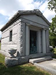 Tfsphotos 5 5 The Francis Mausoleum At The Evergreen Cemetery In Southgate Kentucky C The Funeral Source Photo Ken Naegele Http Www Thefuneralsource