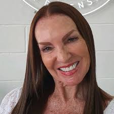 A wonderful afternoon at the Women in Credit function. Never fails to  impress me with how this event keeps growing & growing. Great job MC'ing Michelle  Carruthers (Dichmann) MICM & what a