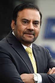 Scott Lydon's Instagram, Twitter & Facebook