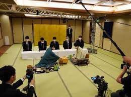 Explore tweets of 小舞酱 @wuuuuuucy on twitter. å¥½æ‰‹ å†ã³ è—¤äº•è¡å¤ªçŽ‹ä½ãŒæ˜¼é£Ÿã«æµ·é®®ä¸¼ã‚'æ³¨æ–‡ çŽ‹ä½æˆ¦ç¬¬ï¼'å±€ ã‚¹ãƒãƒ¼ãƒ„å ±çŸ¥