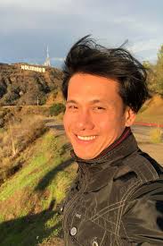 Võ Thành Tâm rửa bát, bán trà sữa mưu sinh, U50 bị nghi ngờ giới tính